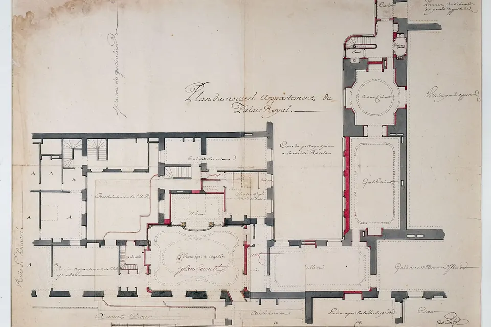 Plan ancien à l'encre d'un appartement du Palais-Royal, avec ses pièces en enfilade et ses escaliers